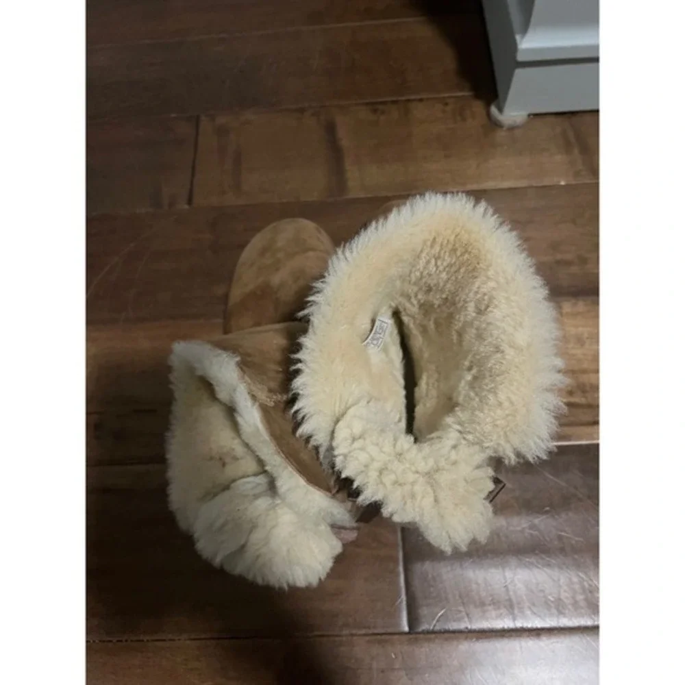 UGG Classic Short Boots Suede Leather‎ Shearling Bow Back Brown Women's